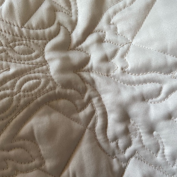 Vintage Inspired Satin Coat *Medium* Quilted Formal Wedding Bridal Evening Coat - Picture 10 of 10